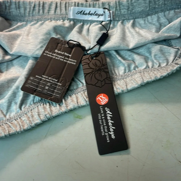 Ababalaya gray mini skirt 14” size XL - Picture 5 of 5